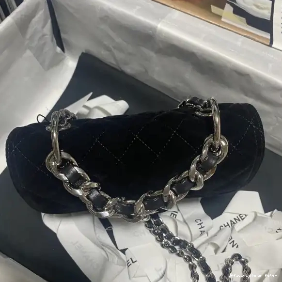 Hyper Peter CHANEL BAG FLAP MINI 0510